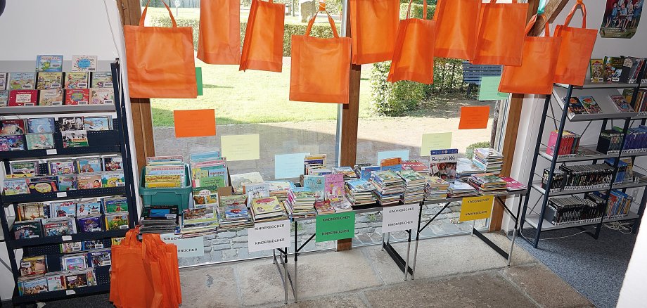 Flohmarkt in der Bücherei