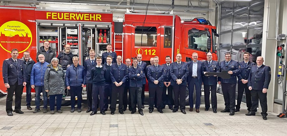 Übergabe Löschgruppenfahrzeug LF 10