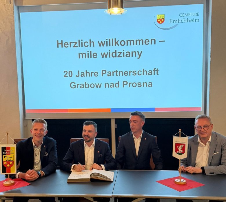 Bild Eintrag ins Goldene Buch