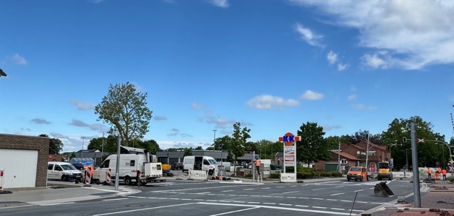 Bild Kreuzung Ladestraße Bild Kreuzung Ladestraße