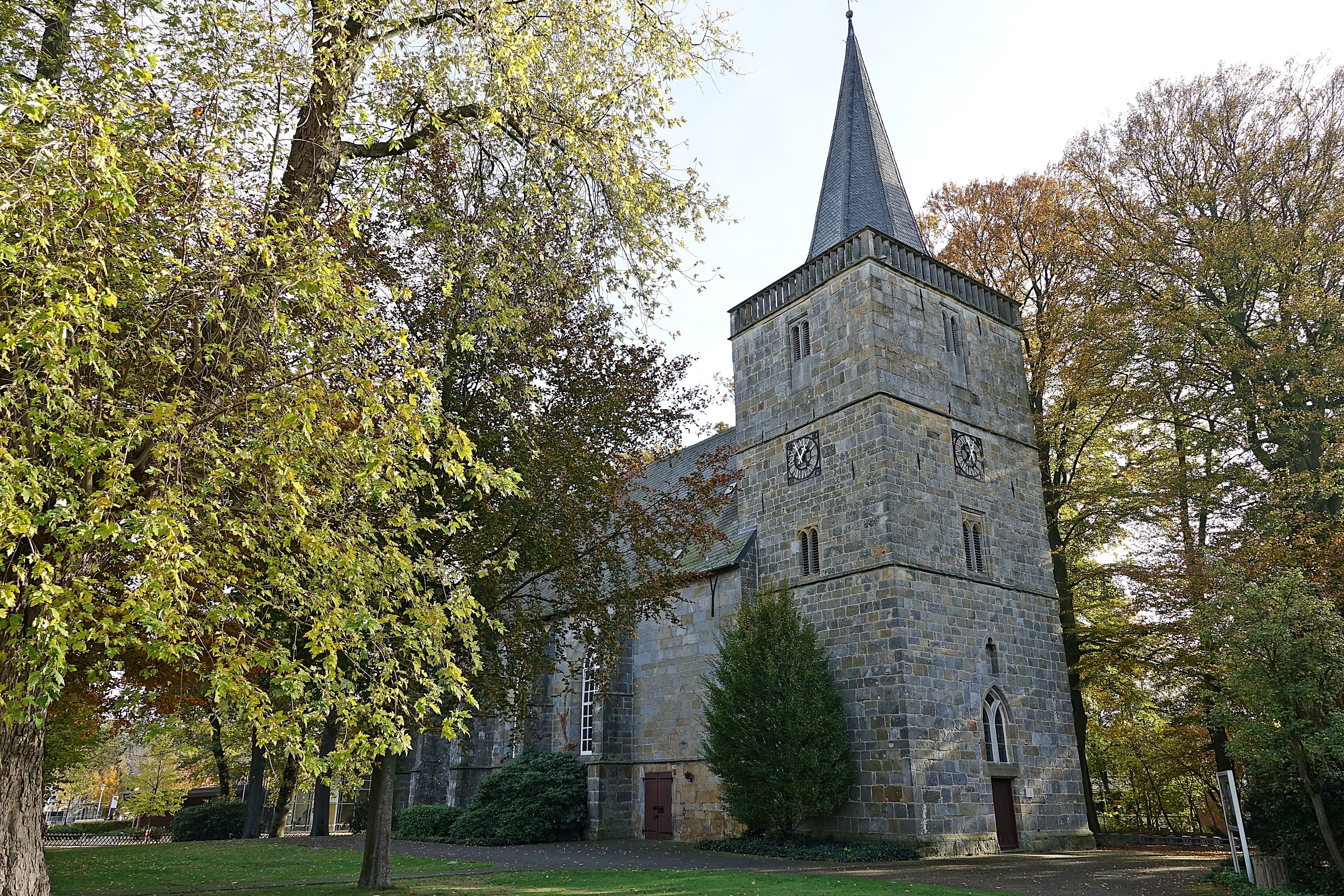 ???i18n.translate: de.plugin.clubEditor.image.label module: common.common.lib.structuredData.clubs???